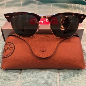 Ray-Ban Clubmaster Classic Sunglasses